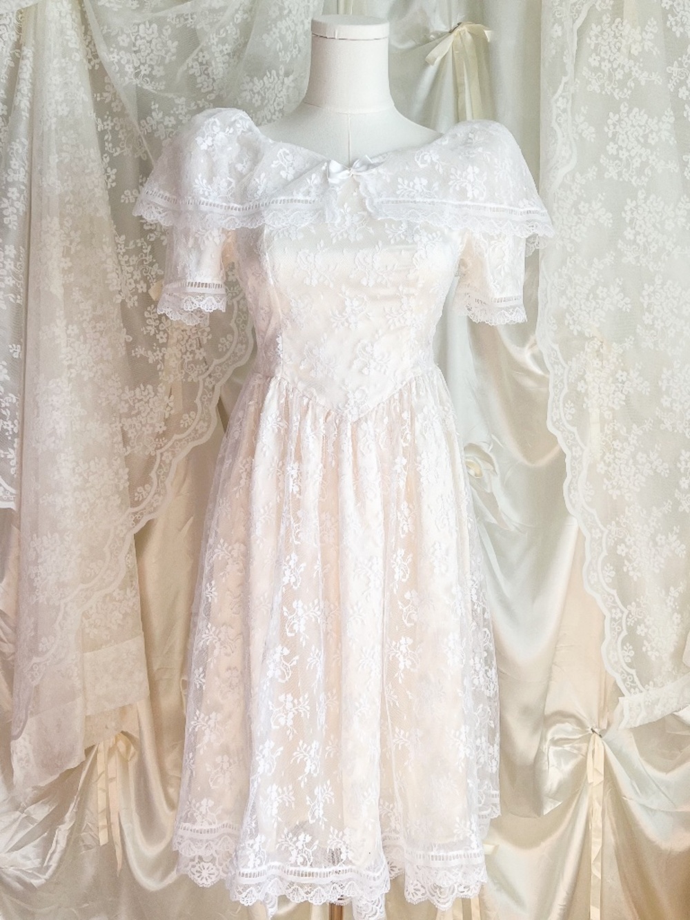 Vintage Gunne Sax White Lace Mini Dress Puff Sleeve Cottagecore Fairy Prairie